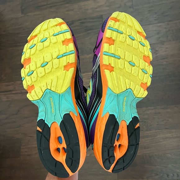 New Balance 740 Purple and Orange Athletic Shoes with Mesh Upper - Picture 2 of 2